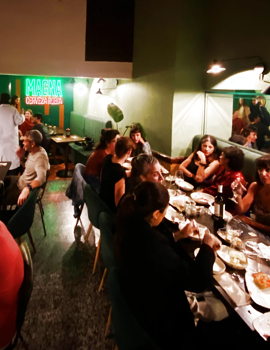Le Bistrot dining room during dinner service