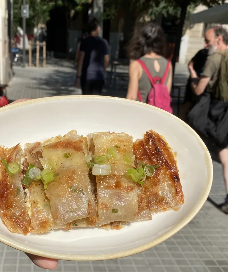 Plate served outside the Le Bistrot door